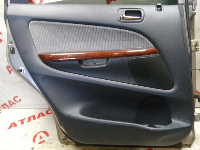 Дверь HONDA Stream 