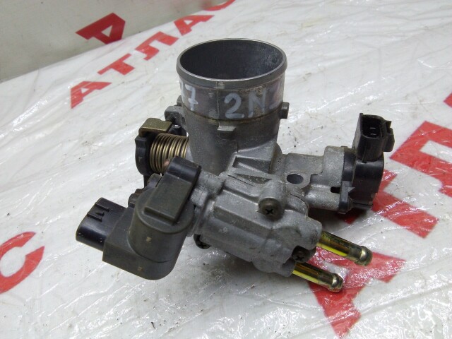 Дроссельная заслонка TOYOTA Platz 2NZ-FE