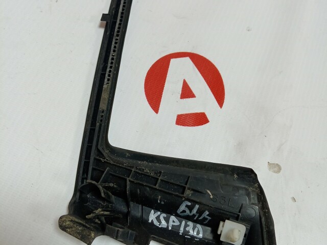 Уголок жабо TOYOTA Vitz 