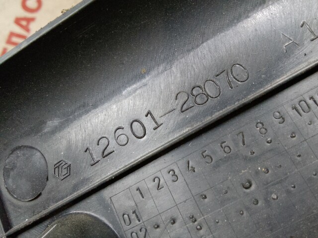 Декоративная крышка ДВС TOYOTA Premio 1AZ-FSE