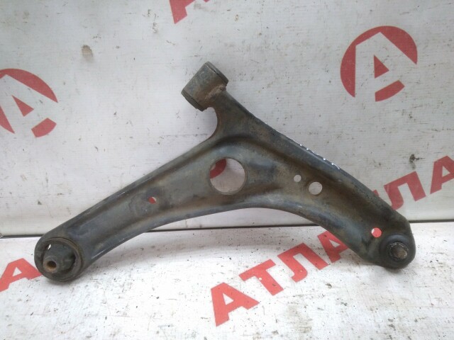 Рычаг TOYOTA Vitz 