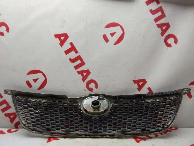 Решетка радиатора TOYOTA Corolla 