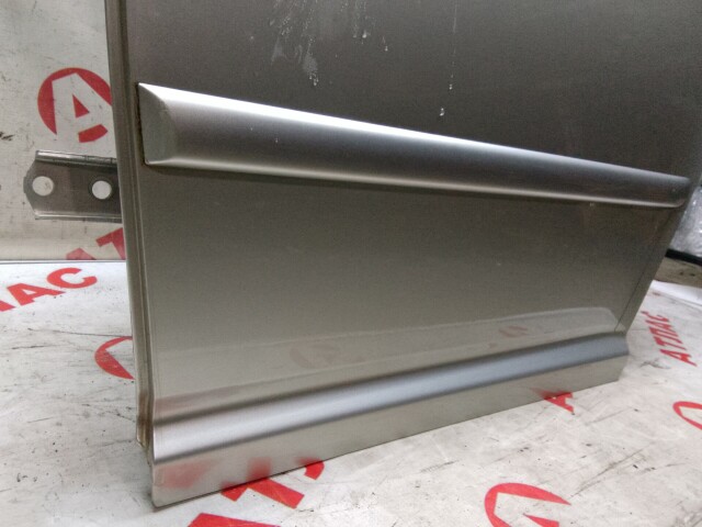 Дверь TOYOTA Avensis 