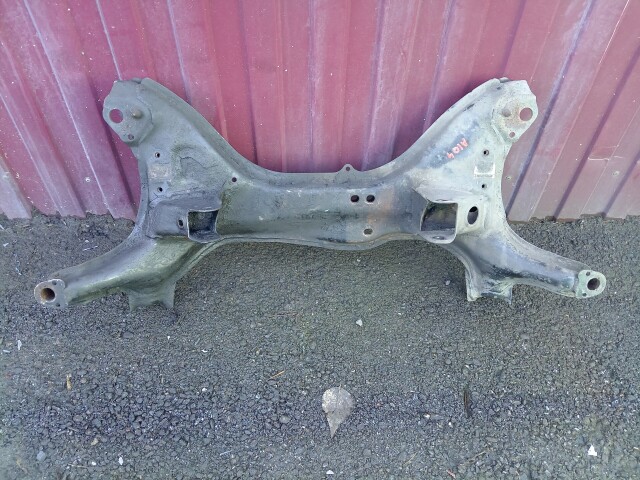 Балка поперечная TOYOTA Corona Premio 