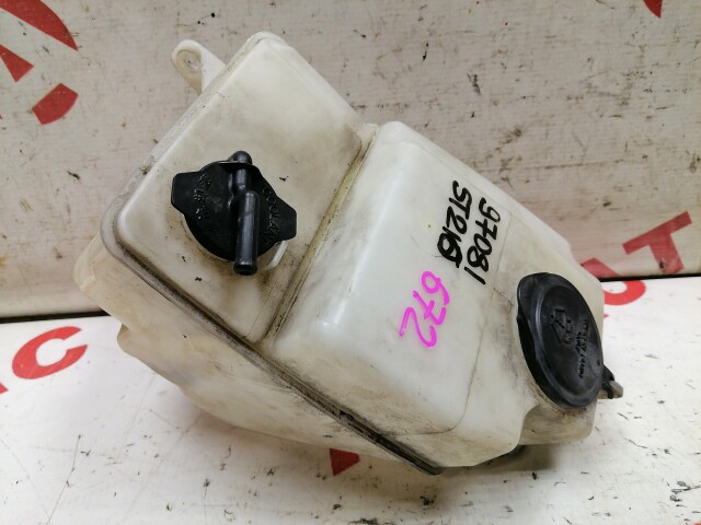 Бачок омывателя TOYOTA Corona Premio 