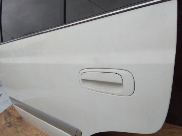 Дверь TOYOTA Corona Premio 