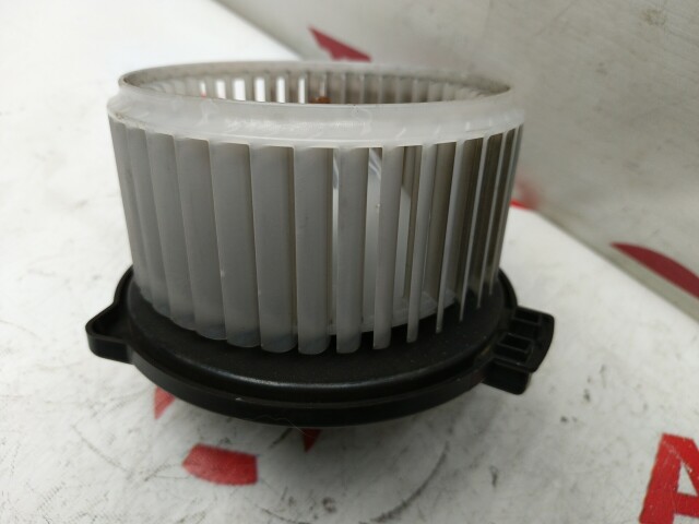 Моторчик печки TOYOTA Corolla Fielder 