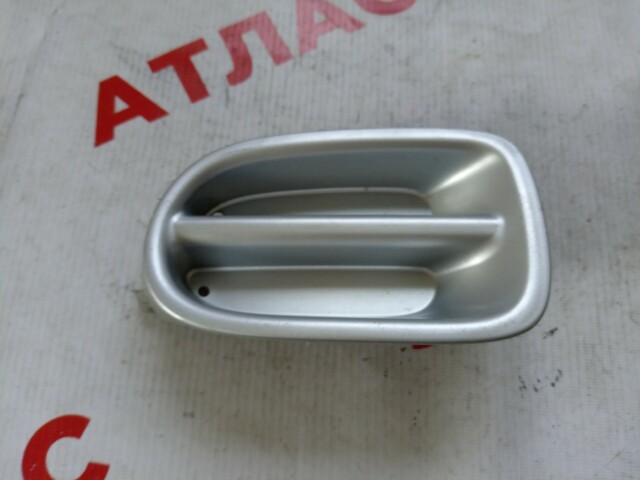 Заглушка в бампер NISSAN Sunny 