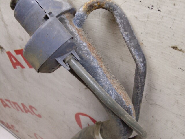 Горловина бензобака TOYOTA Corolla Fielder 