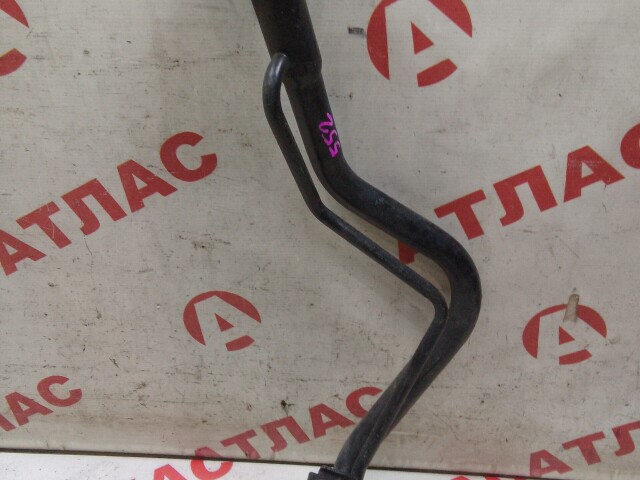 Горловина бензобака NISSAN Primera 