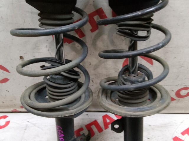 Стойка TOYOTA Corolla Fielder 