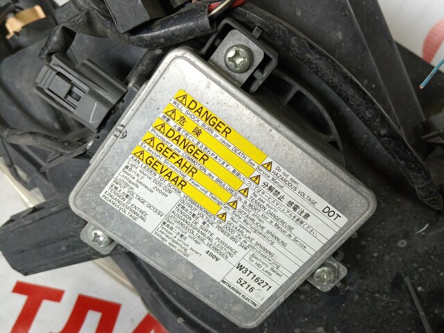 Фара MITSUBISHI Outlander 