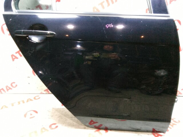 Дверь MITSUBISHI Galant Fortis 