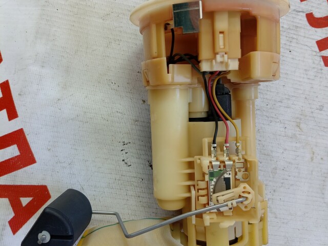 Бензонасос TOYOTA Camry 