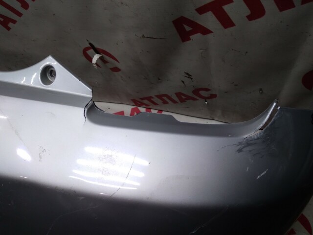 Бампер задний TOYOTA Ist 