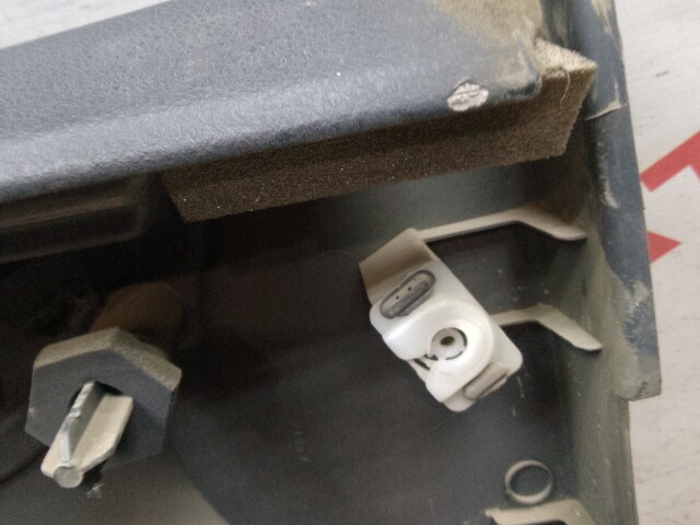 Обшивка двери FORD Focus II 