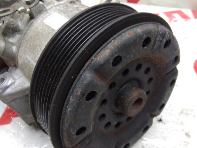 Компрессор кондиционера TOYOTA Avensis 1AZ-FSE