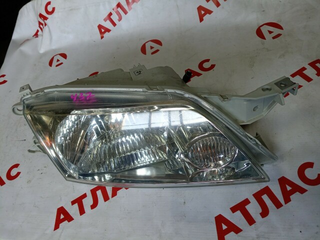 Фара MAZDA Premacy 