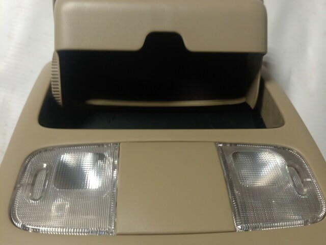 Плафон TOYOTA Camry 