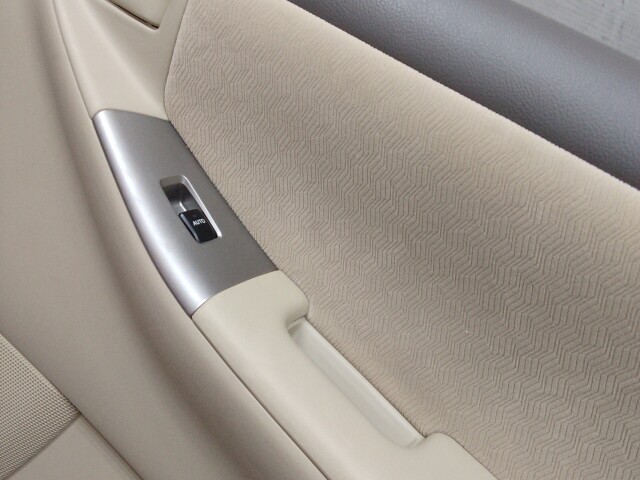 Дверь TOYOTA Corolla 