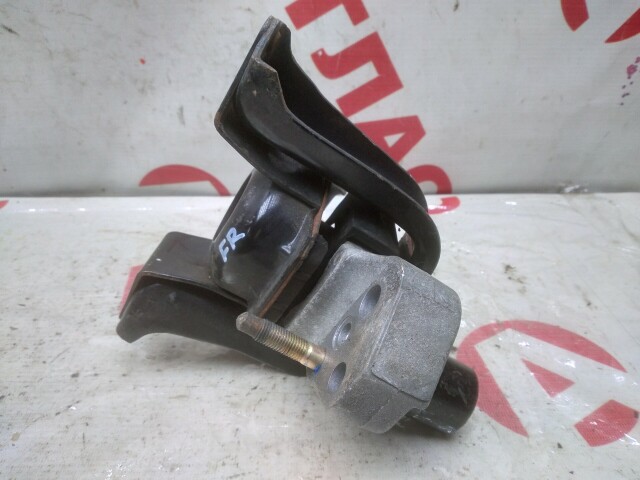 Подушка ДВС TOYOTA Ist 1NZ-FE