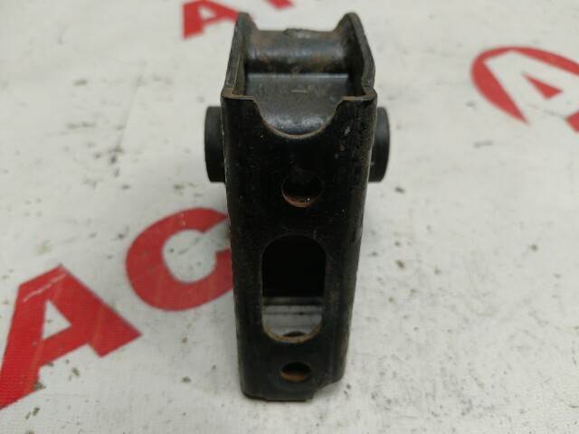 Подушка ДВС TOYOTA Corolla Axio 