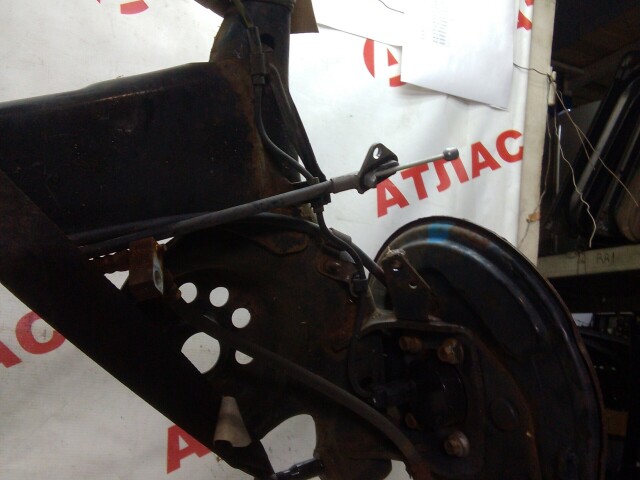 Балка задняя TOYOTA Ist 