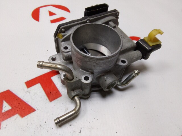 Дроссельная заслонка TOYOTA Avensis 1AZ-FSE