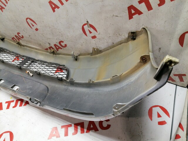 Бампер передний TOYOTA Vitz 