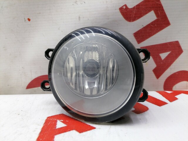 Туманка TOYOTA Corolla Axio 