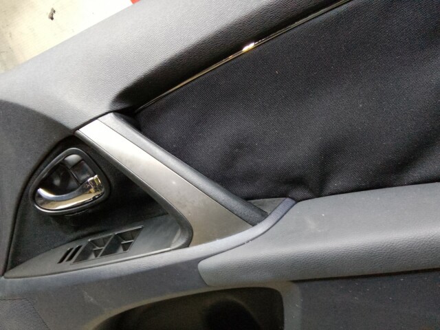 Дверь TOYOTA Avensis 