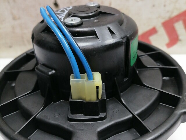 Моторчик печки TOYOTA Avensis 