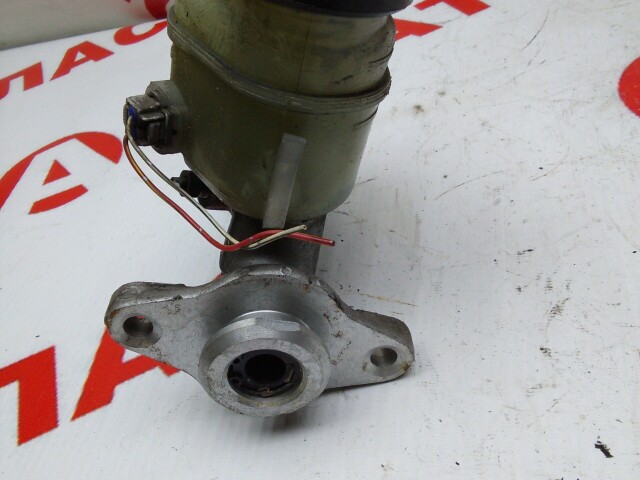 Главный тормозной цилиндр TOYOTA Corolla 