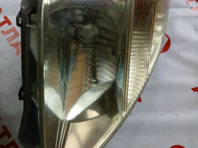 Фара HONDA Stream 