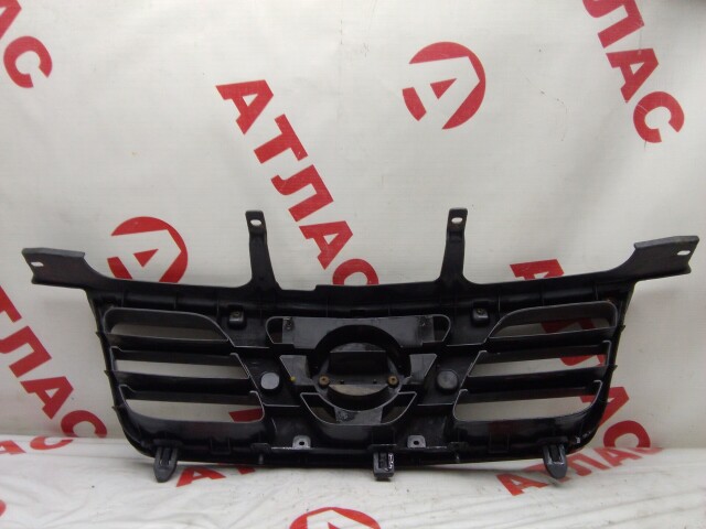 Решетка радиатора NISSAN X-Trail 