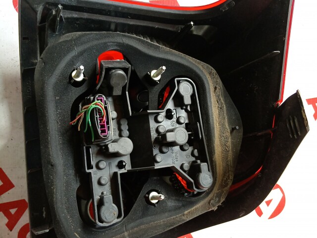 Стоп TOYOTA Avensis 