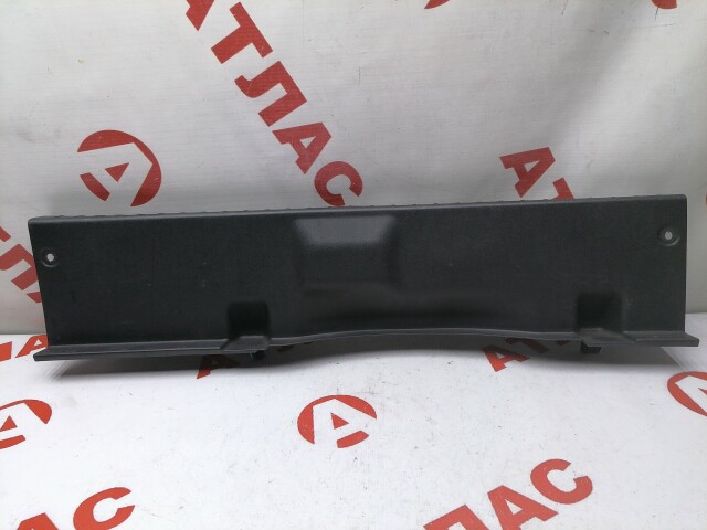 Накладка замка багажника TOYOTA Corolla 