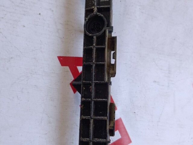 Крепление бампера TOYOTA Corolla Axio 