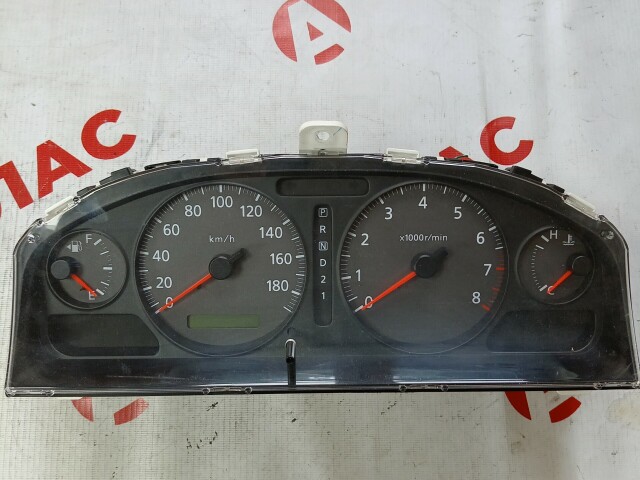 Щиток приборов NISSAN Sunny 