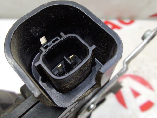 Замок двери TOYOTA Corolla 