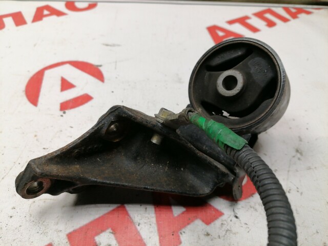 Подушка ДВС TOYOTA Platz 1SZ-FE