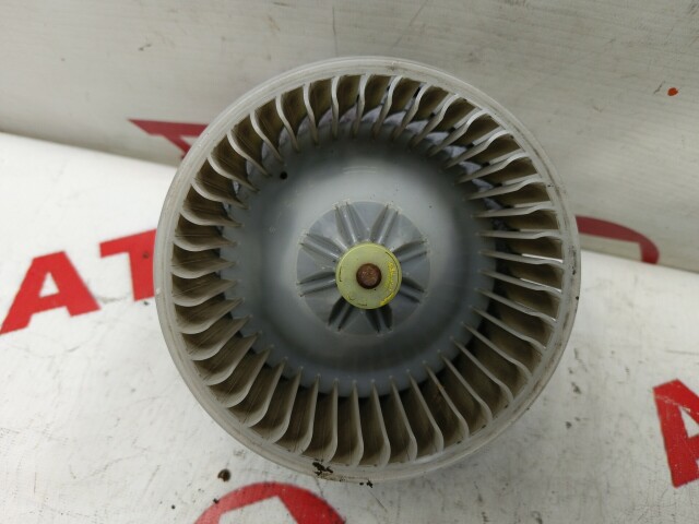 Моторчик печки TOYOTA Sienta 