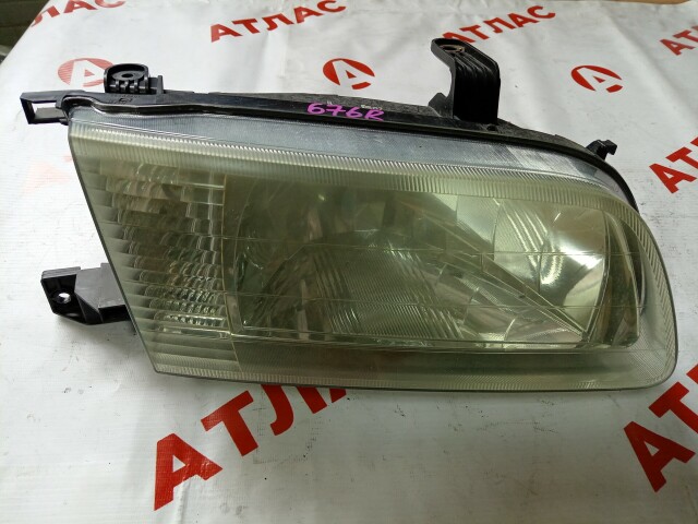 Фара NISSAN Sunny 