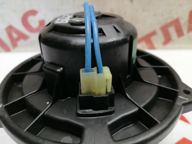 Моторчик печки TOYOTA Avensis 