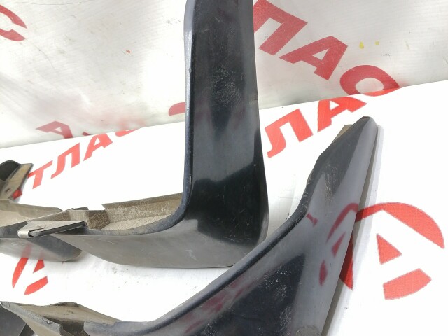 Брызговик HONDA Fit 