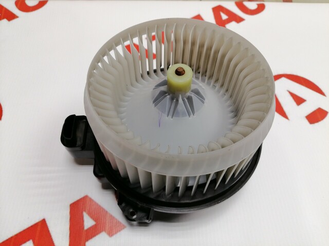 Моторчик печки TOYOTA Camry 