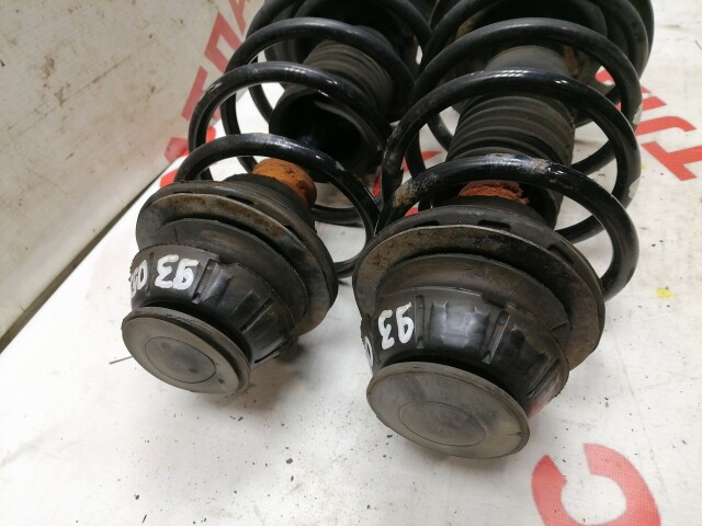 Стойка TOYOTA Ractis 