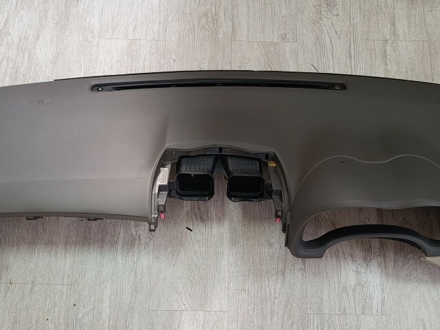 Торпедо TOYOTA Corolla Axio 