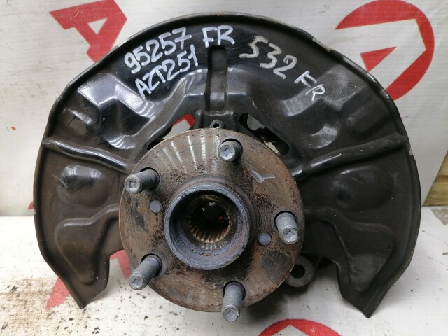 Ступица TOYOTA Avensis 