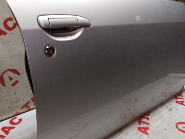 Дверь NISSAN Wingroad 